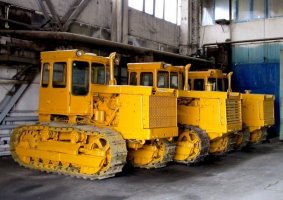 Капитальный ремонт тракторов и спецтехники стоимость услуг и где заказать - Пермь